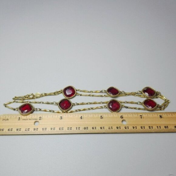 Vintage Accessocraft N.Y.C. Red Glass Necklace Bezel Set Gold Tone Signed - Picture 4 of 6